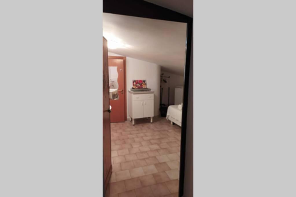 Via Pisa 20 Mansarda Apartamento *